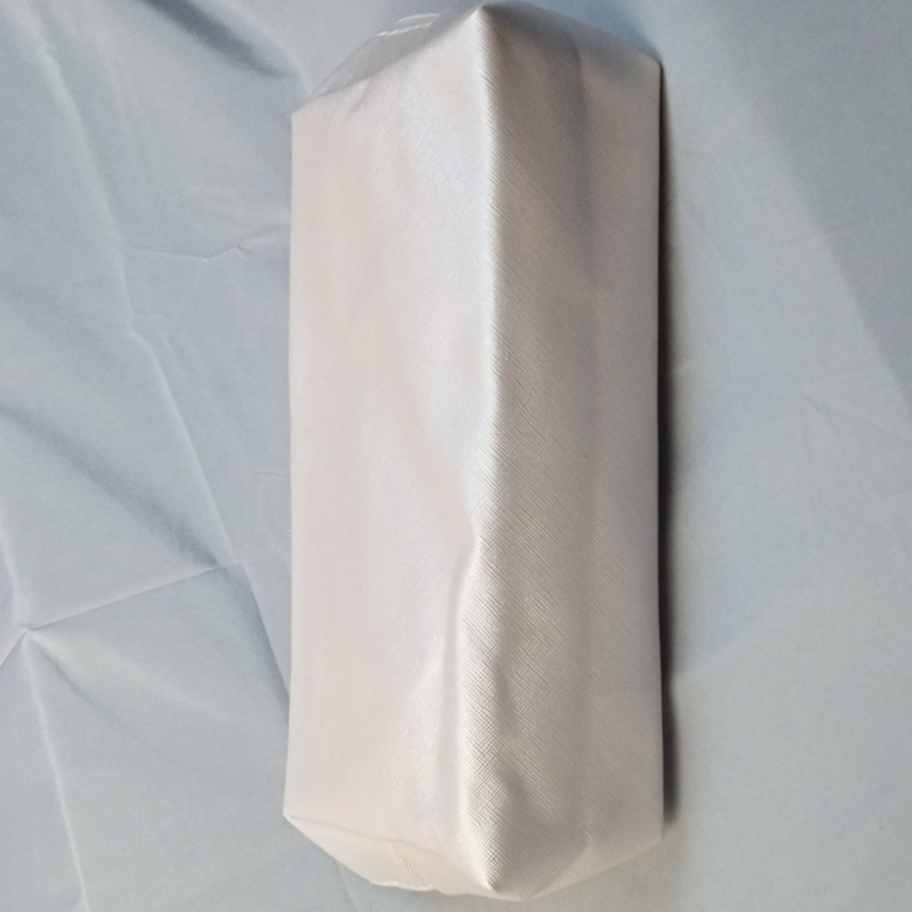 💩 Cream STUFF Cosmetic Bag - Picture 4 of 6